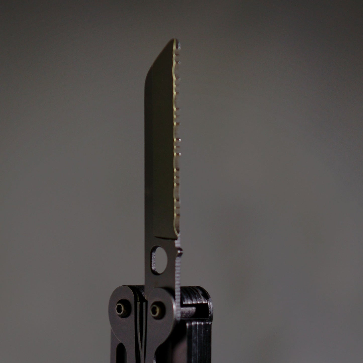 Serrated Blade-2