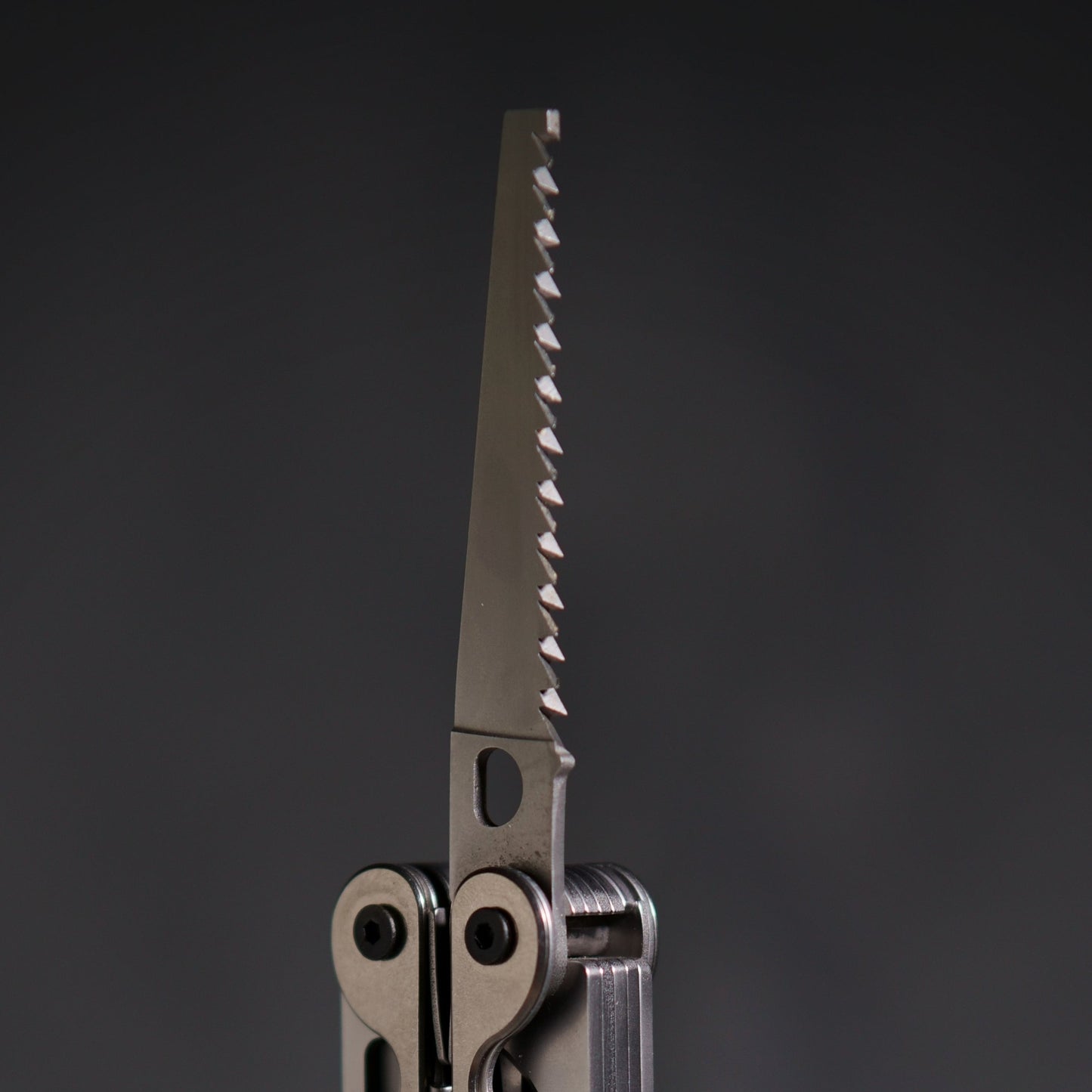 Saw-1