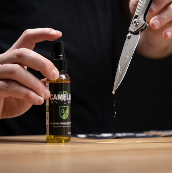 Camellia Kitchen Knife Oil - Carbon Steel and Cast Iron-2