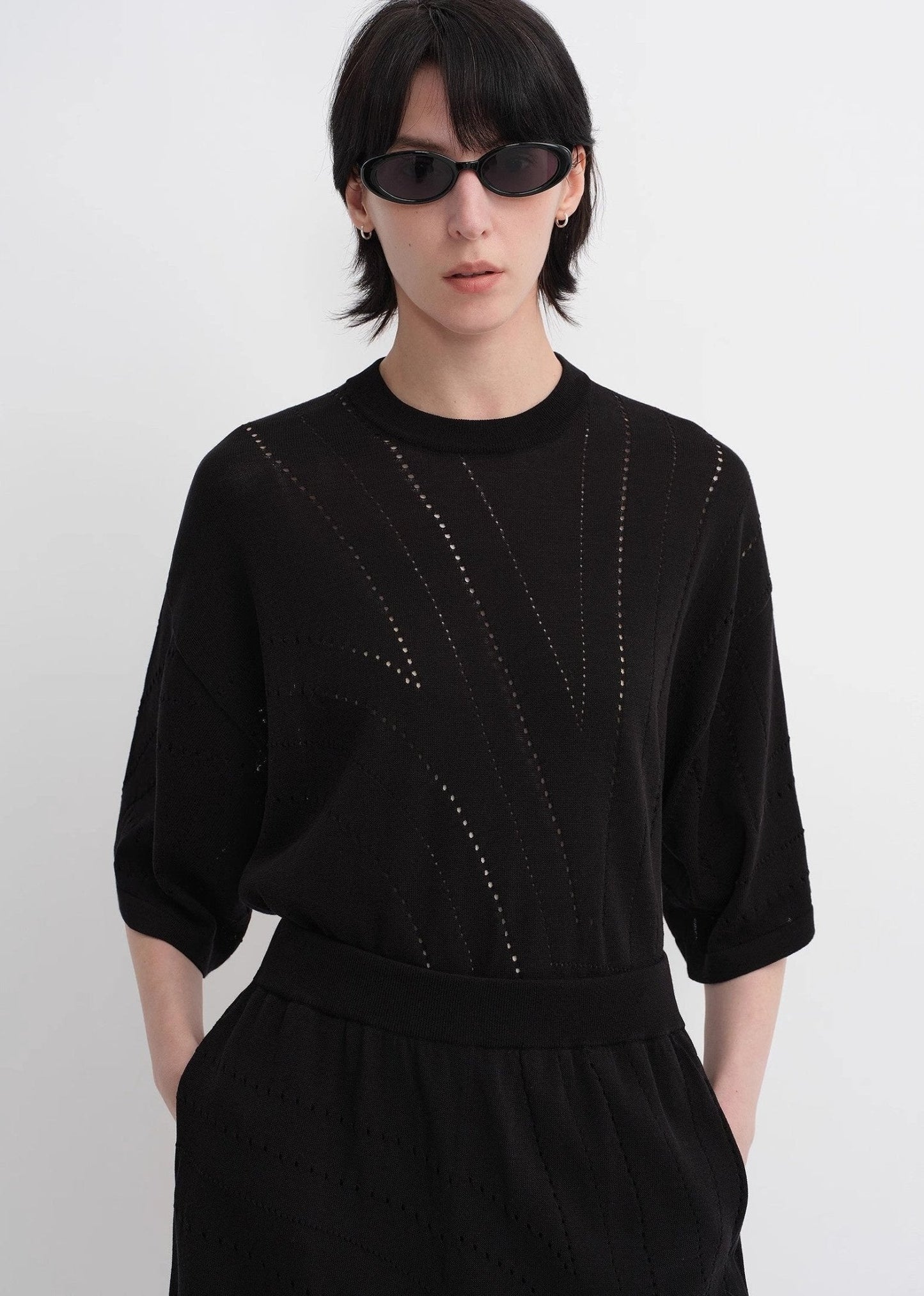 Customized Acetate Cotton Geometric Lines Knitted Suit-1