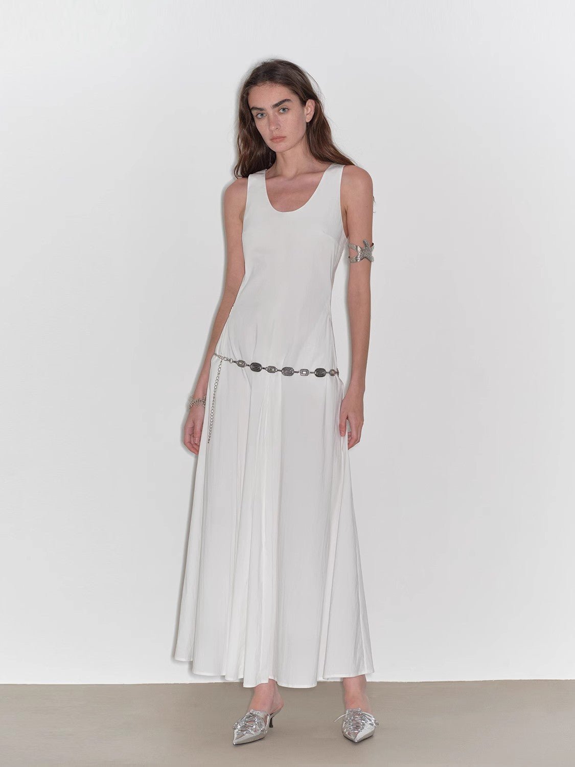 "Lake Bled" Simple and slim texture U-neck A-line slim fit vest dress