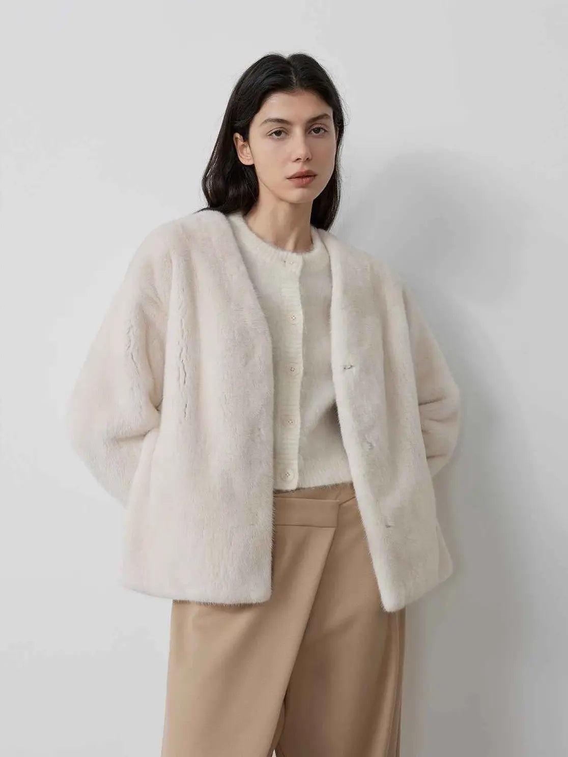 Louvre II Imported Simple Whole Mink Short Coat